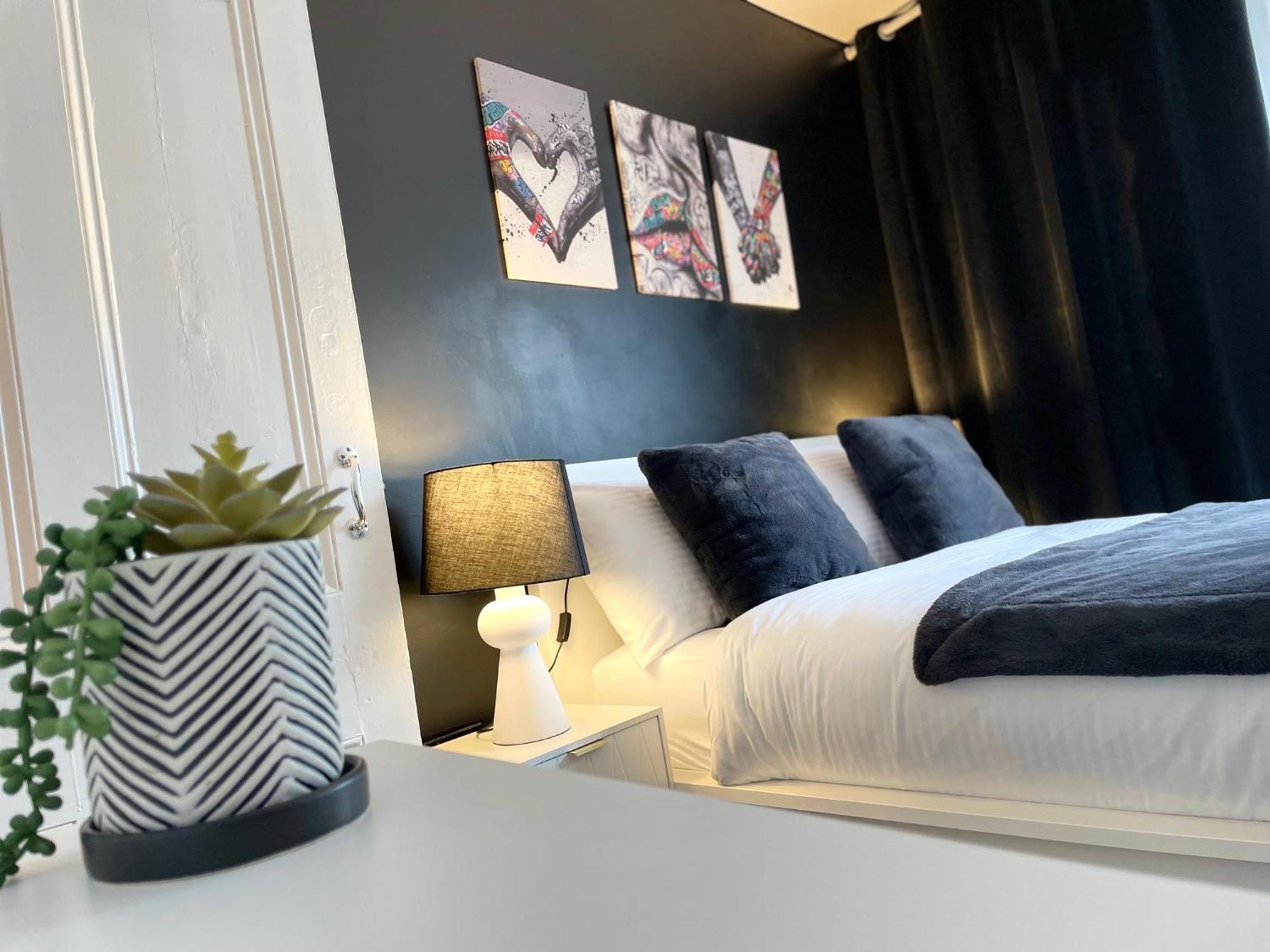 Flat 1 Lägenhet Lampeter Exteriör bild