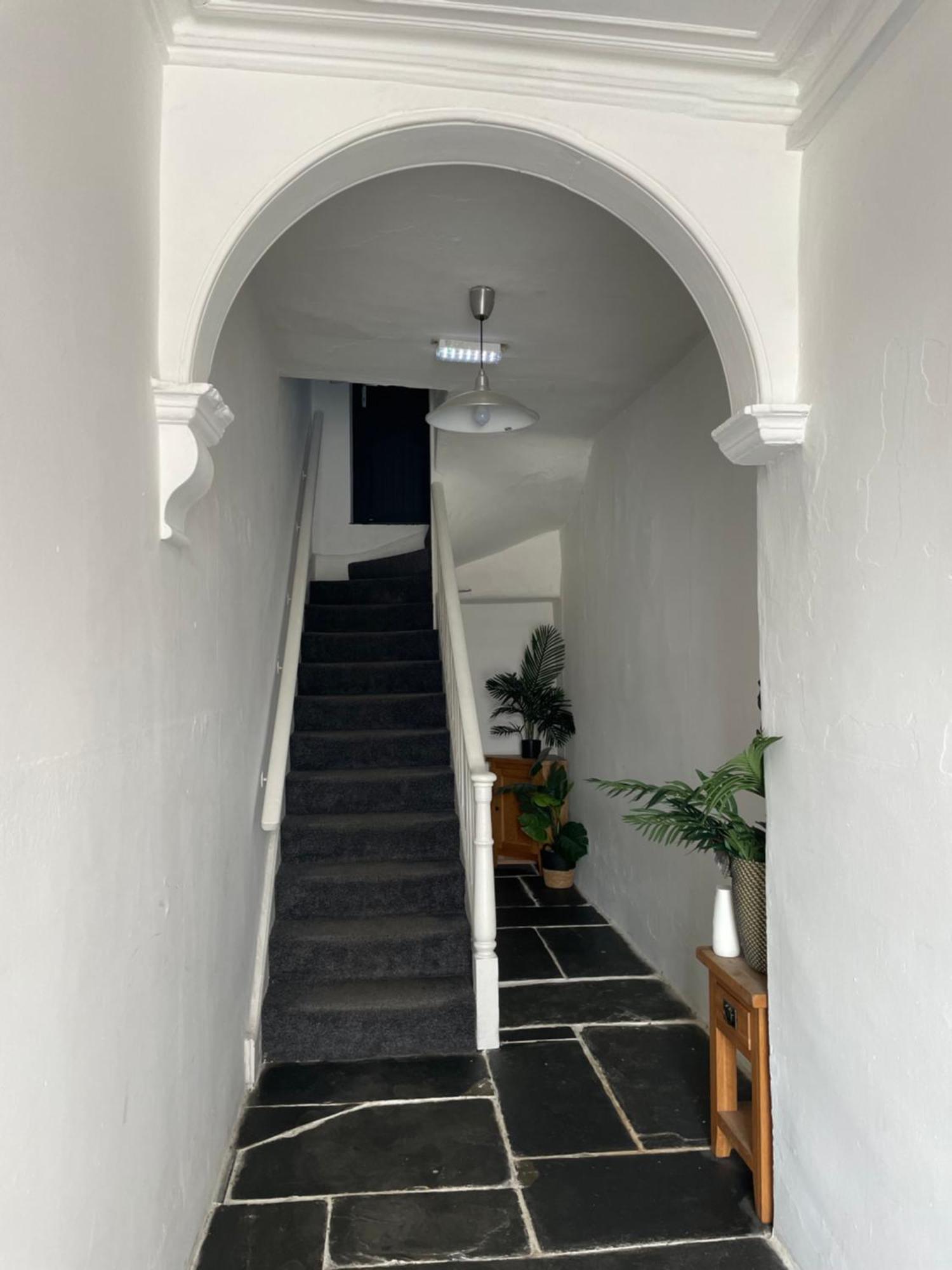Flat 1 Lägenhet Lampeter Exteriör bild