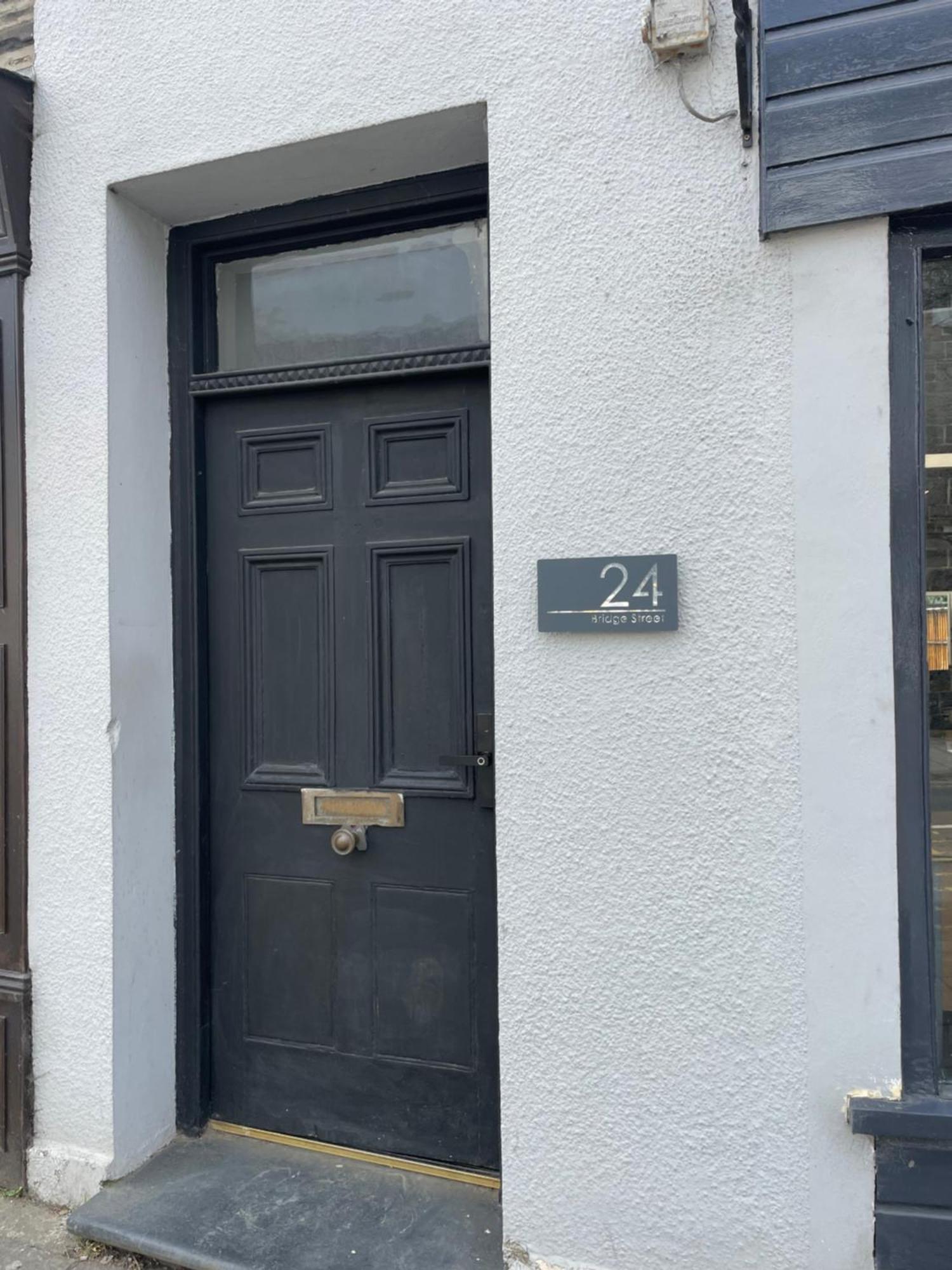 Flat 1 Lägenhet Lampeter Exteriör bild